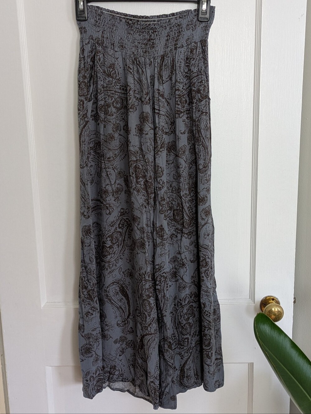 Sozy Charlie Dusty Blue and Black Paisley Wide Leg Elastic Wasit Pants - Picture 2 of 13